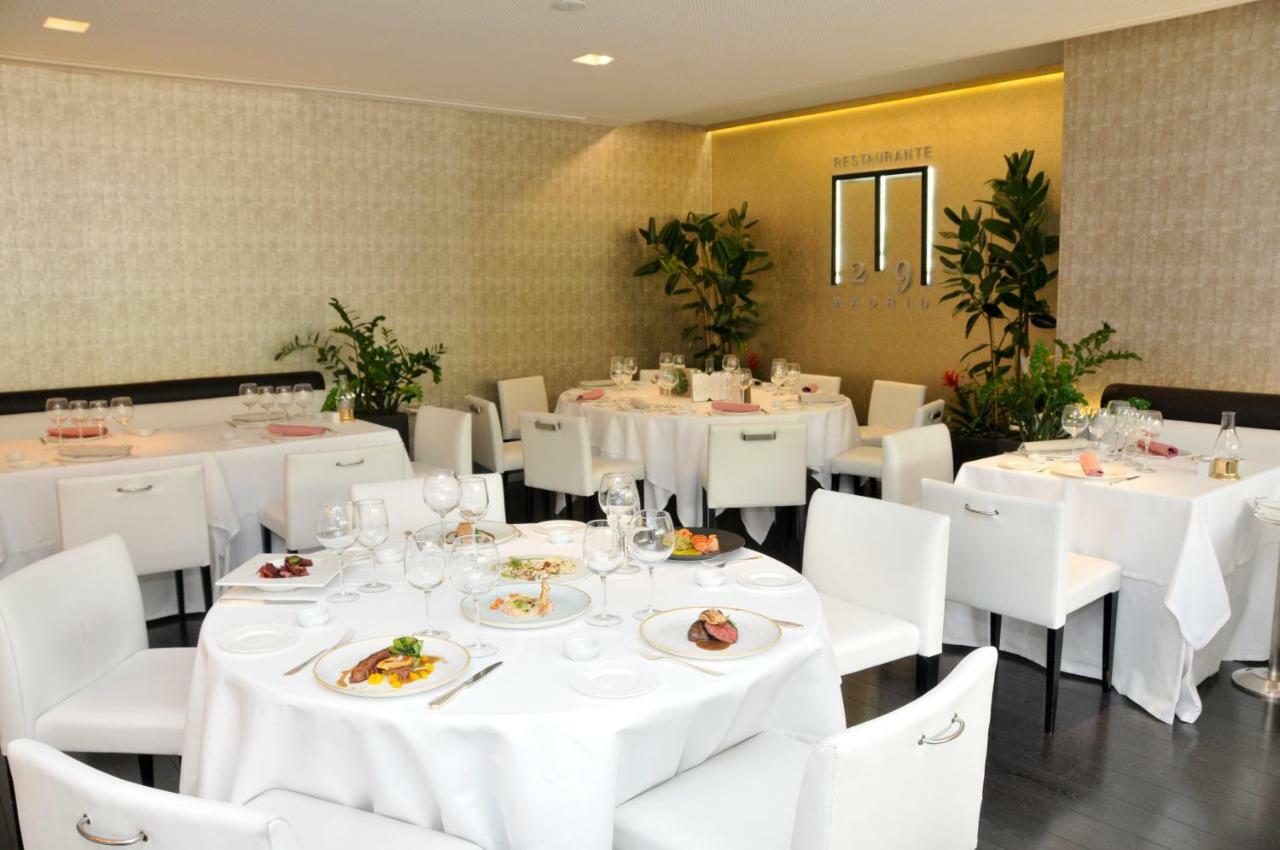 Hotel Miguel Angel Madri Exterior foto Restaurant "Le Celler"