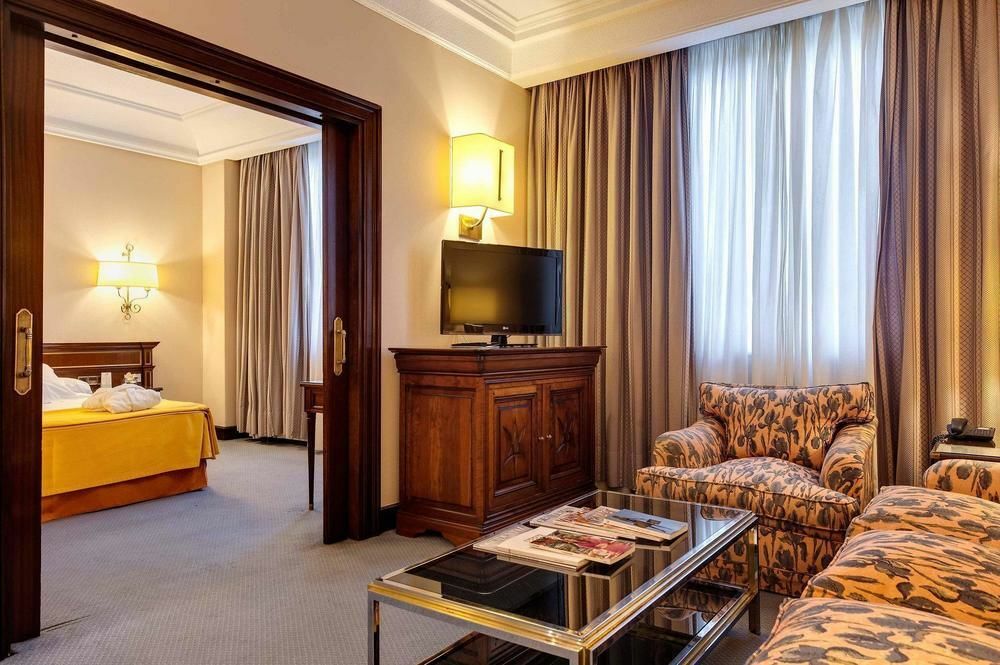 Hotel Miguel Angel Madri Exterior foto Suite